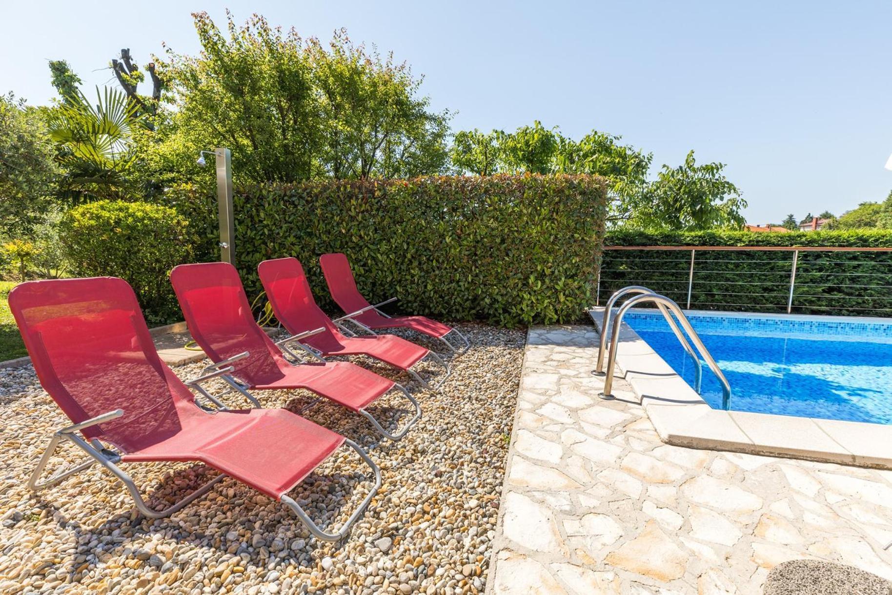 Apartments Dorijan With Pool Матульи Экстерьер фото